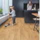 Виниловый пол Quick-Step Alpha Vinyl Bloom Дуб осенний медовый (Autumn oak honey) AVMPU40088